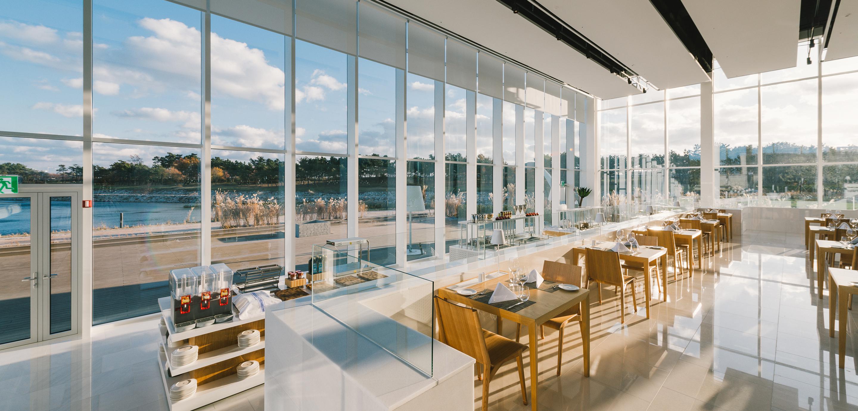Nest Hotel Incheon Eksteriør billede Restaurant